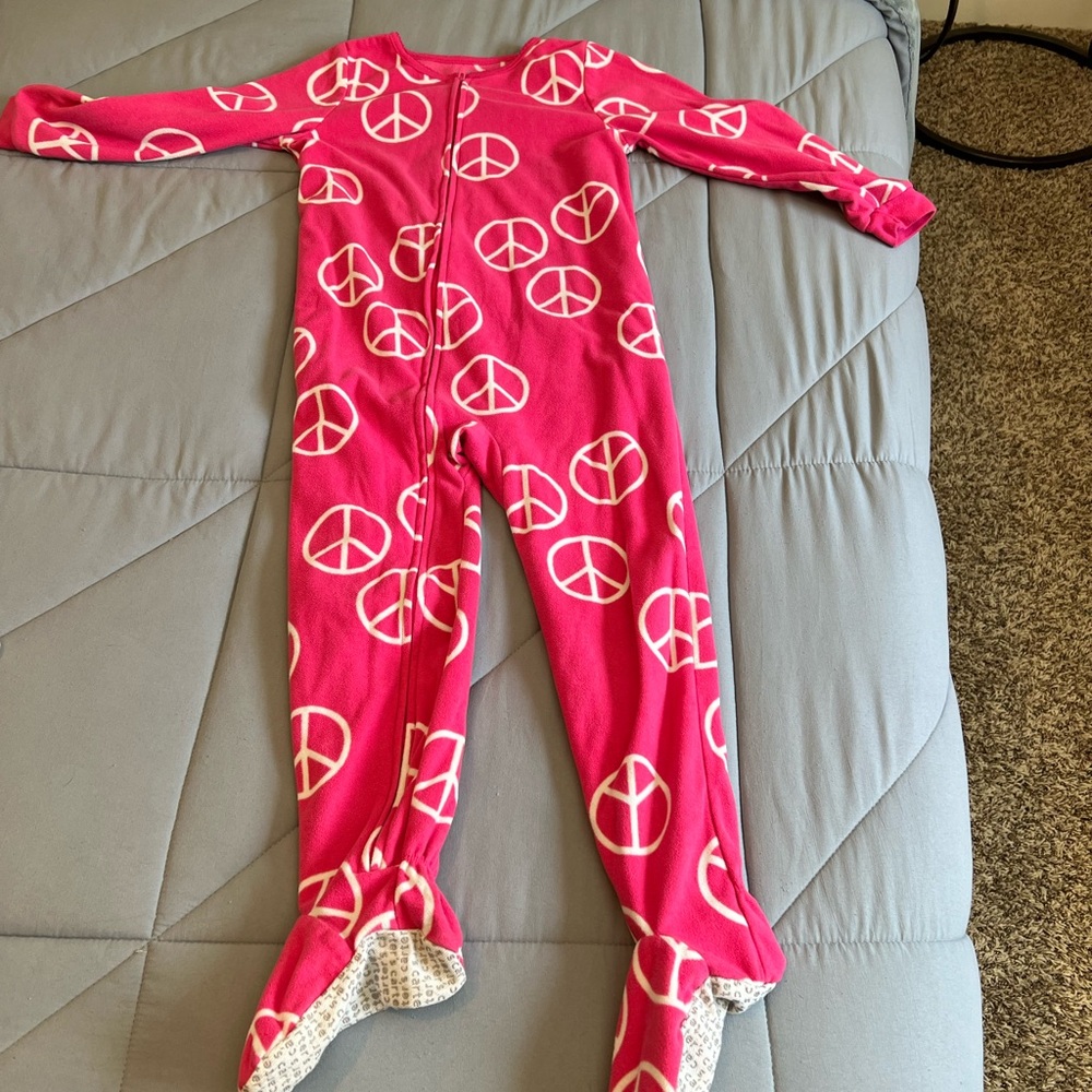 Carter’s Zip-Up Footy Pajamas - Size 6